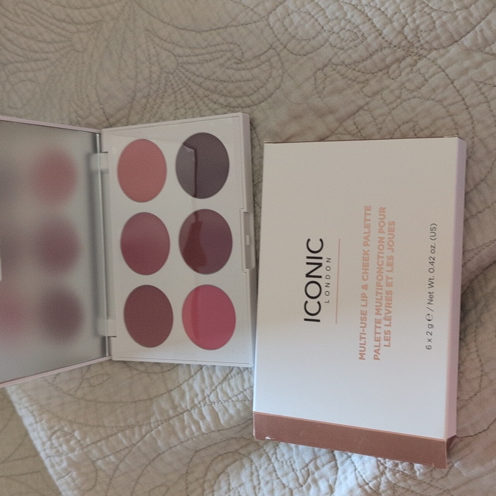 ICONIC London Lip & Cheek Palette - Pink and Mauve Tones - New
